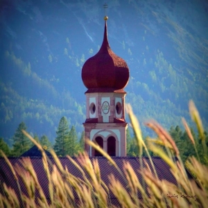 Pfarrkirche Oberleutasch Titelseite Bild SOMMER