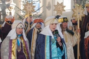 Sternsinger 2018_in_der_Kirche4