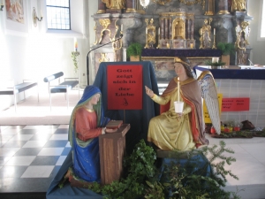 Verkündigungsgruppe_Segnung_Seitenaltar_links_Marinenbild_0750